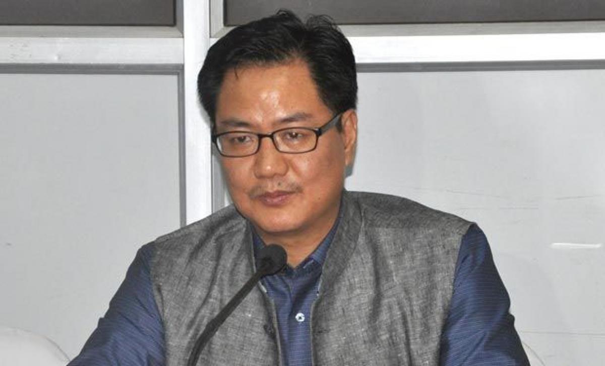 Problems of any community have to be resolved by itself: Kiren Rijiju